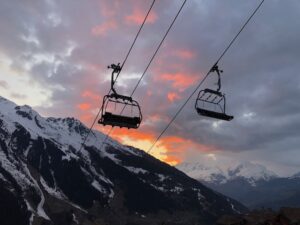 Lifts in the evening sky in Sainte Foy