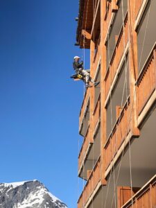 Painting the woodwork in Sainte Foy