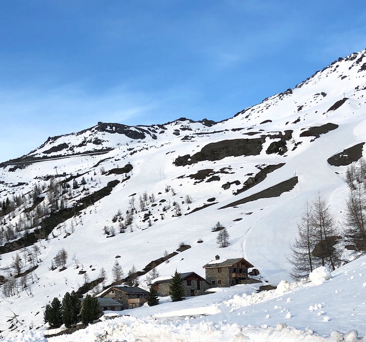 Hamlet of Arpettaz in Sainte Foy