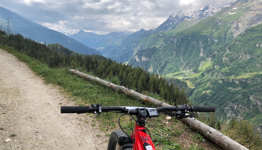 Electric biking in Sainte Foy