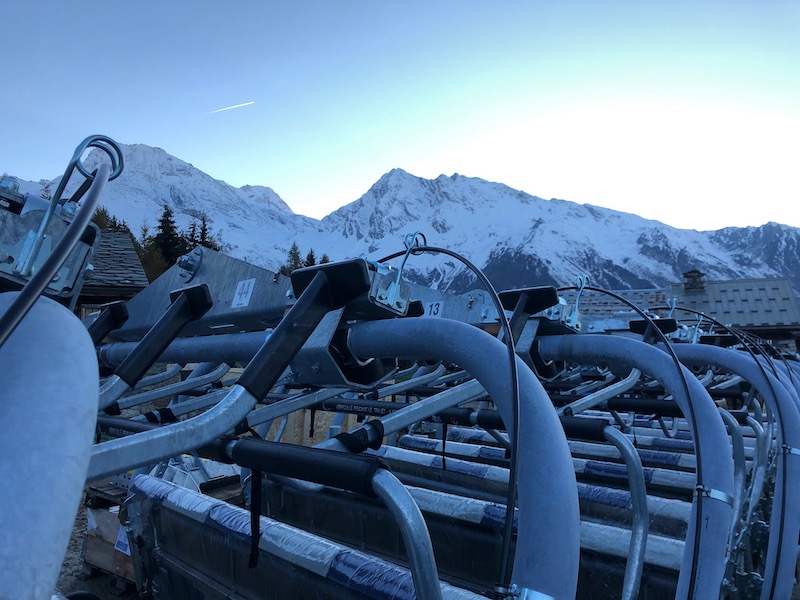 44 chairs on the new Arpettaz chairlift in Sainte Foy