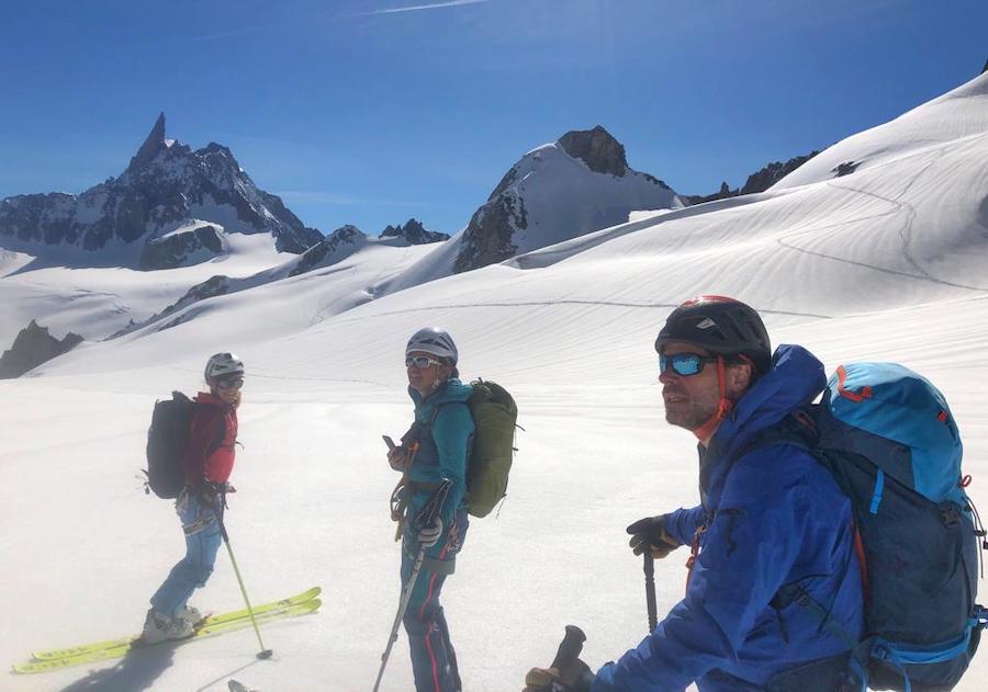 Admiring the scenery on the Glacier du Géant