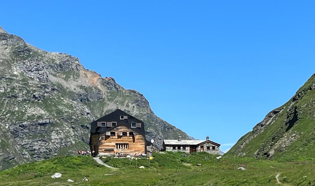 A Great Hike up to Col du Rocher Blanc – Part 2