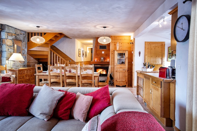 Chalet Le Refuge_Sainte Foy Tarentaise Ski Resort_Lounge area_Ski holiday accommodation